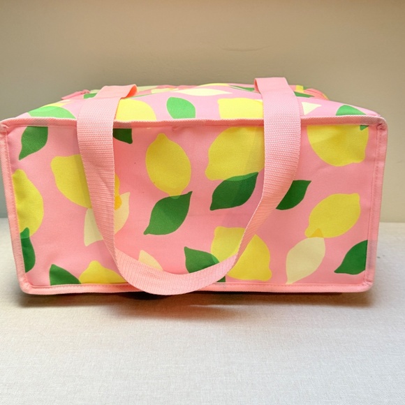 Kate Spade Lemon Toss Large Insulated Cooler NWOT - Picture 3 of 14